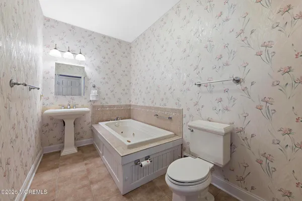 $2,750,000 | 923 Barnegat Lane, Mantoloking, NJ 08738
