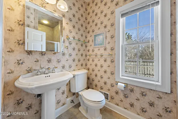 $2,750,000 | 923 Barnegat Lane, Mantoloking, NJ 08738