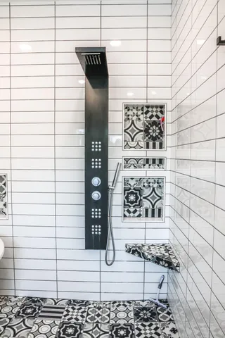 $1,399,900 | 2131 Memory Lane, Detroit Lakes, MN 56501