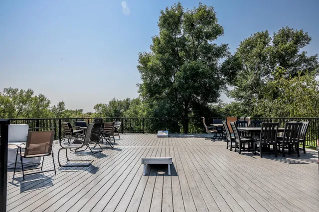 $1,399,900 | 2131 Memory Lane, Detroit Lakes, MN 56501