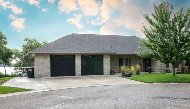 $1,399,900 | 2131 Memory Lane, Detroit Lakes, MN 56501