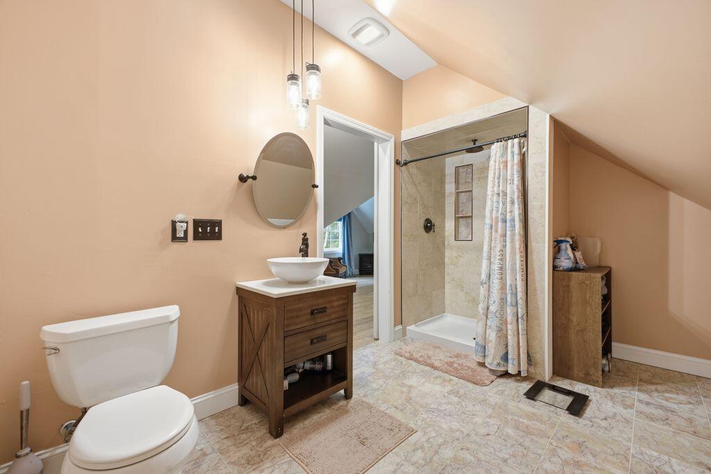 147 Spiller Hill Road Raymond, ME 04071 - Photo 27 of 44 28__V5A7895