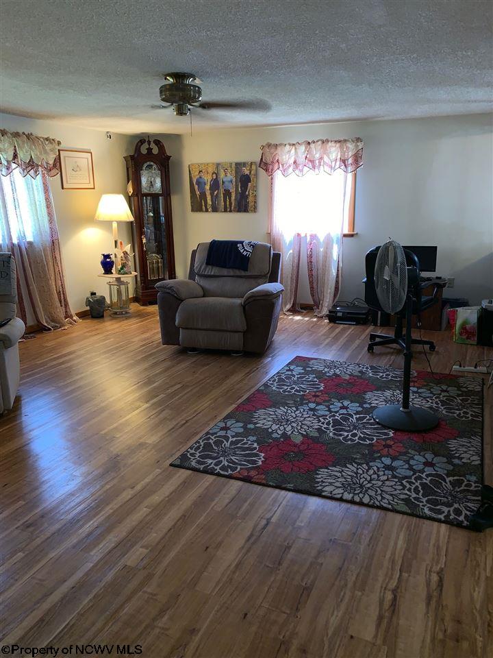 933 Flinderation Road Salem, WV 26426 - Photo 6 of 19 Gallery Image 6