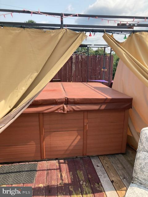 81 Smith Road Gardners, PA 17324 - Photo 18 of 20 Hot tub