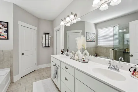 $435,000 | 4006 Glendianne Way, Powder Springs, GA 30127