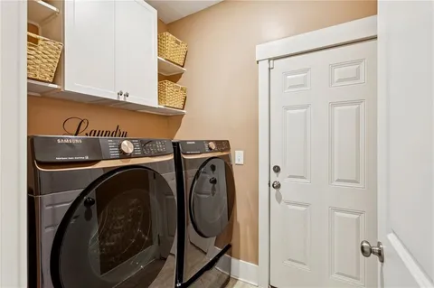 $435,000 | 4006 Glendianne Way, Powder Springs, GA 30127
