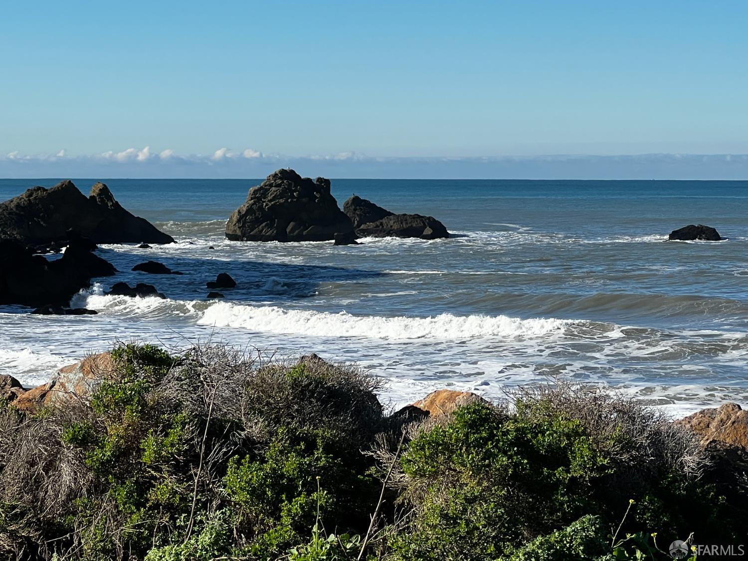 316 Seaside Drive Pacifica, CA 94044 - Photo 35 of 37