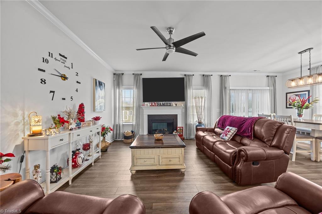 1976 Channel Street Graham, NC 27253 - Photo 9 of 49 Living Room