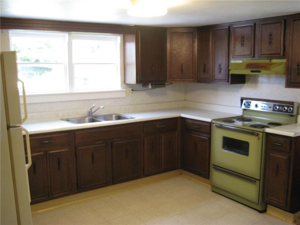 435 North Ben Franklin Road Indiana, PA 15701 - Photo 4 of 11