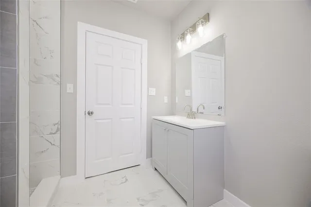 $189,900 | 107 Donelton Street, Cumby, TX 75433