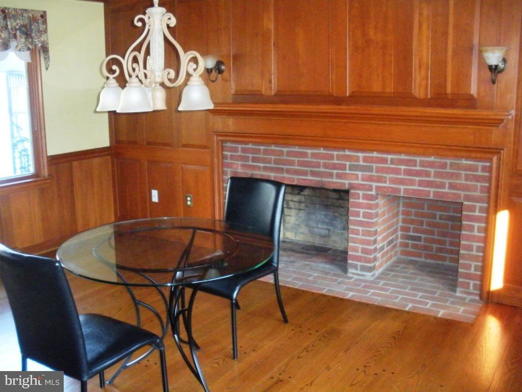 1403 Valley Road Lancaster, PA 17603 - Photo 11 of 24 Gallery Image 11