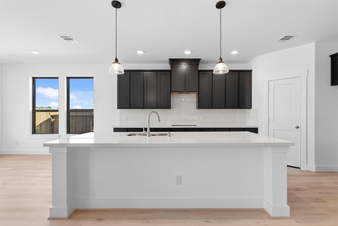 19211 Trinity Terrace Ln Spring Spring, TX 77379 - Photo 11 of 40