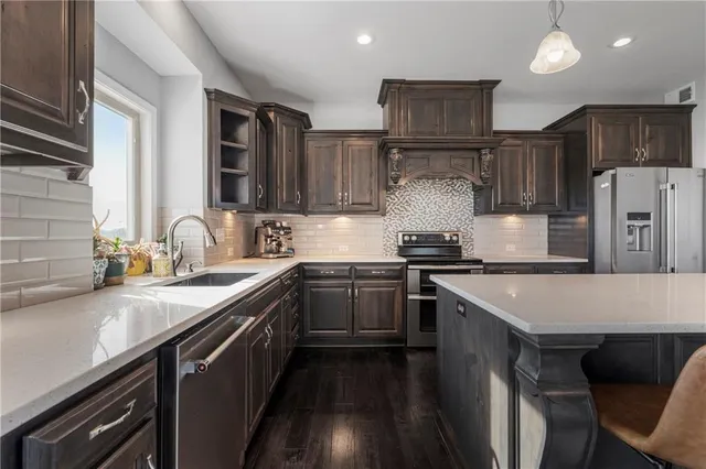 $499,000 | 1403 Northeast 108th Street, Kansas City, MO 64155