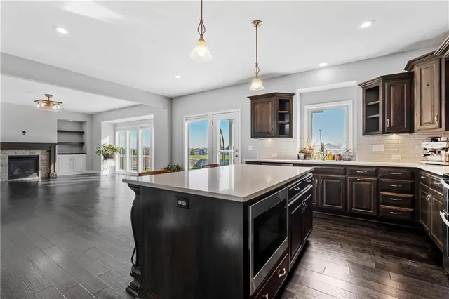 $499,000 | 1403 Northeast 108th Street, Kansas City, MO 64155