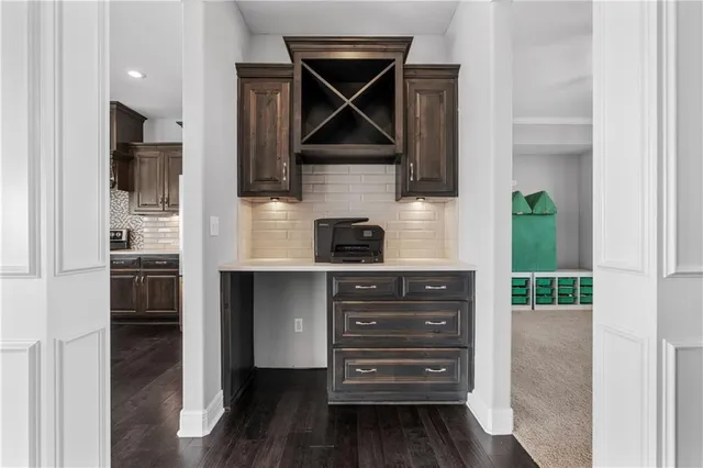 $499,000 | 1403 Northeast 108th Street, Kansas City, MO 64155