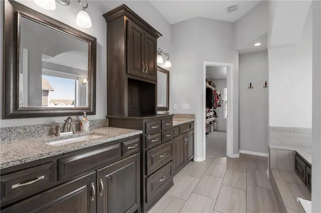 $499,000 | 1403 Northeast 108th Street, Kansas City, MO 64155