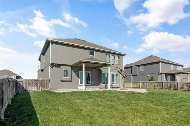 $499,000 | 1403 Northeast 108th Street, Kansas City, MO 64155