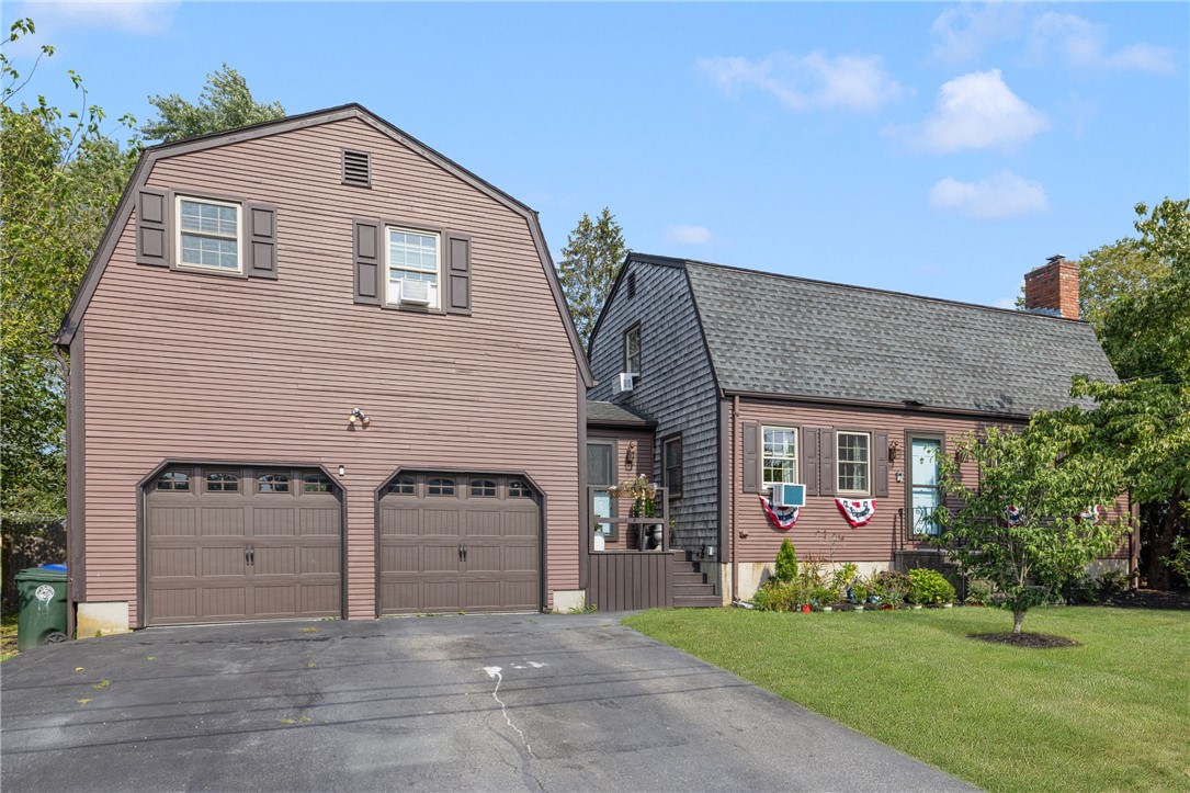 The apartment is above the garage