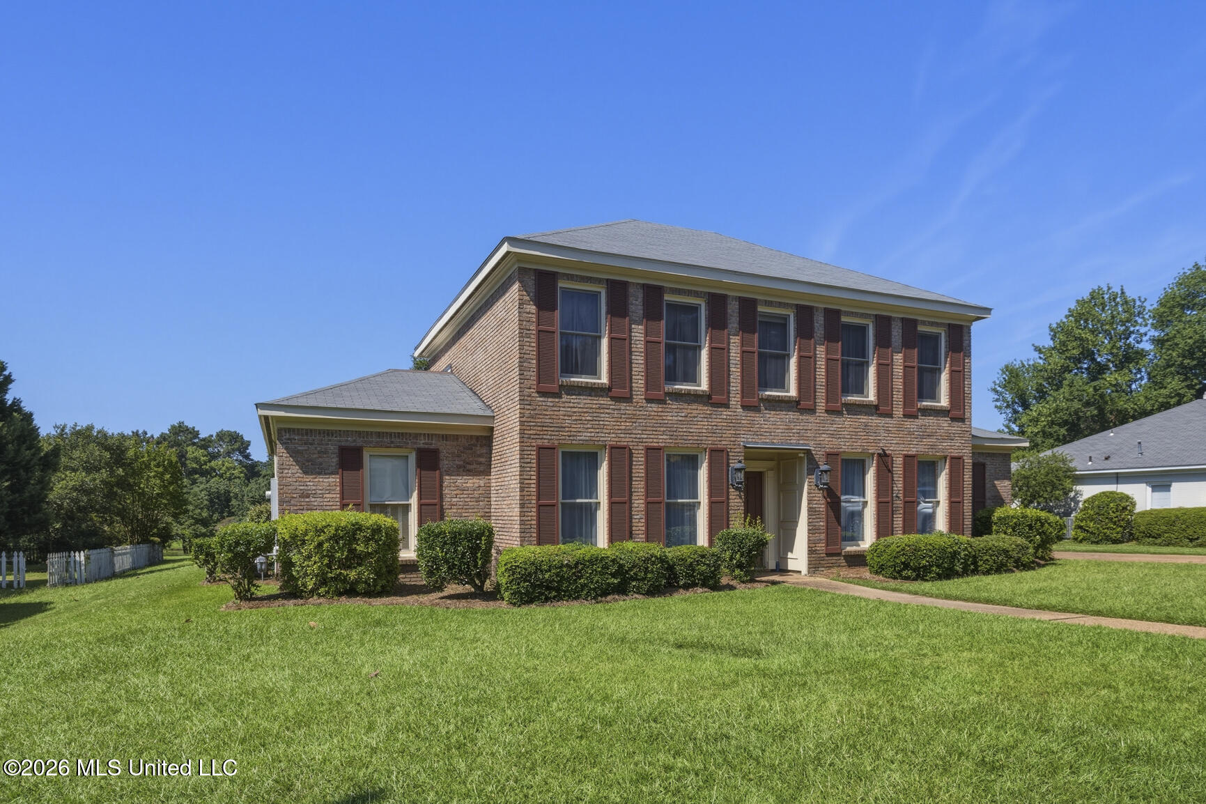 1025 Northpointe Drive Jackson, MS 39211 - Photo 2 of 40 1025 Northpointe Dr-2
