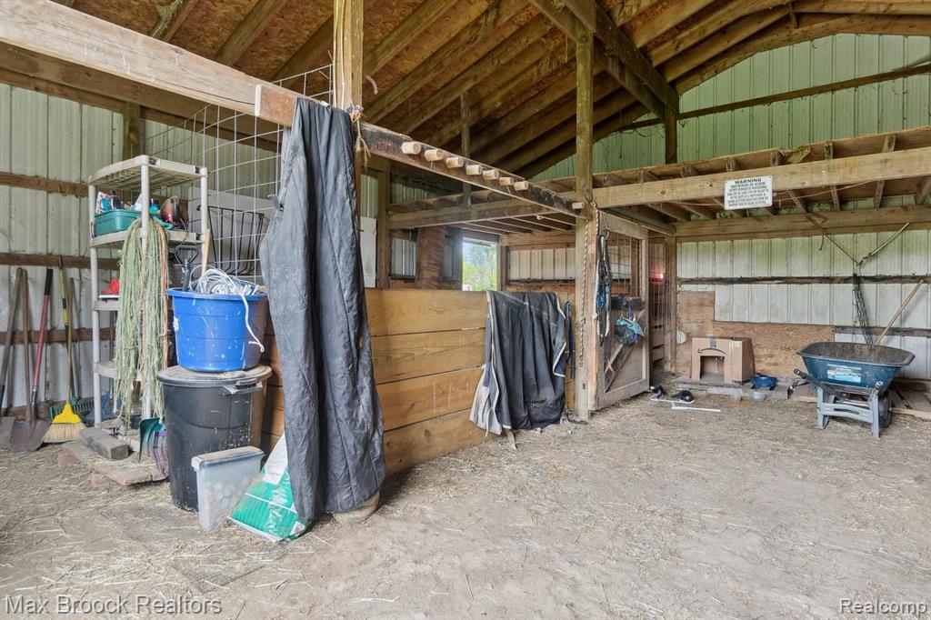 1298 Peppermill Road Lapeer, MI 48446 - Photo 23 of 40