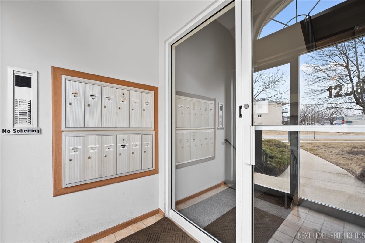 1258 Chalet Road, Unit 201 Naperville, IL 60563 - Photo 8 of 31 Gallery Image 8