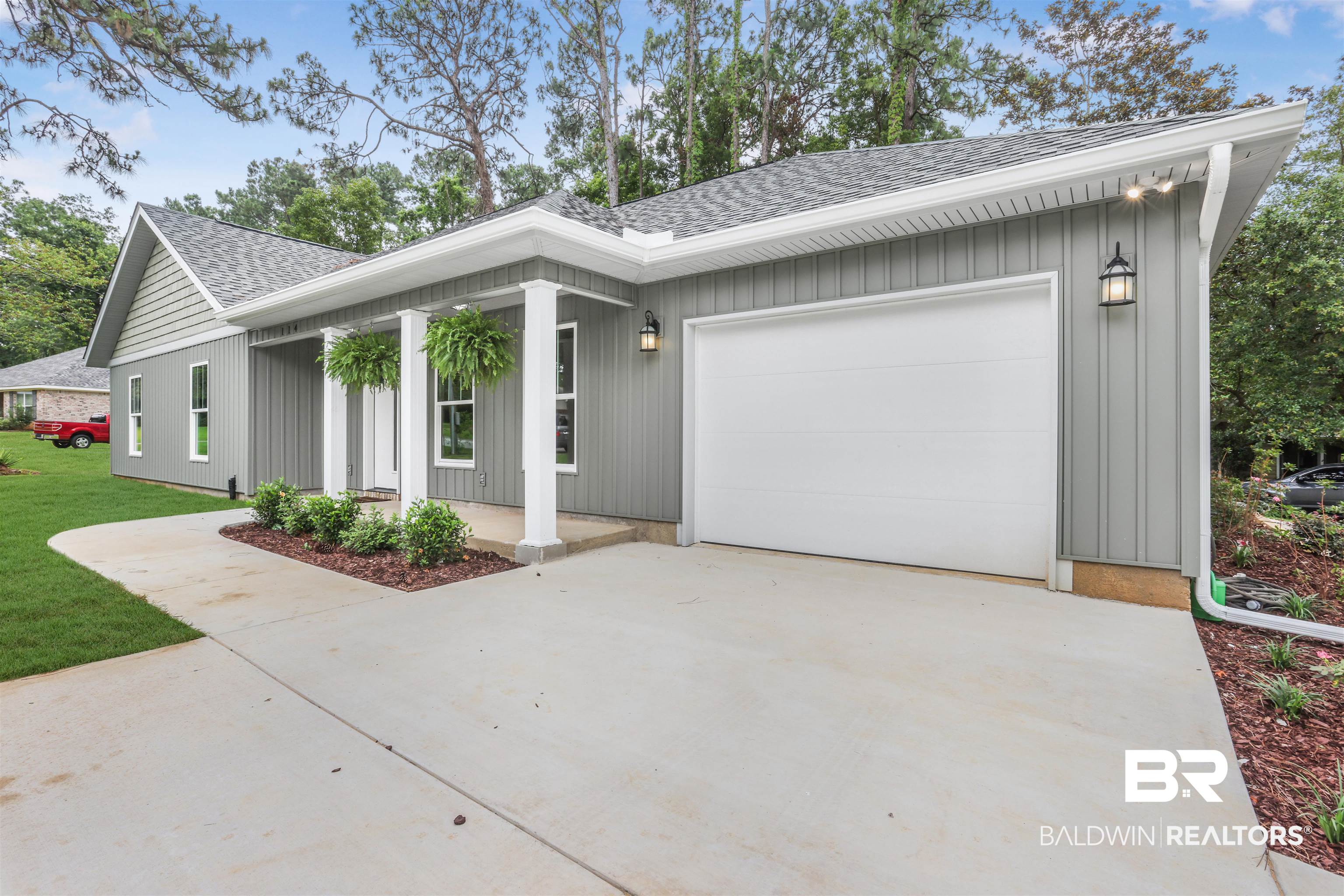 114 Michael Loop Daphne, AL 36526 - Photo 3 of 24