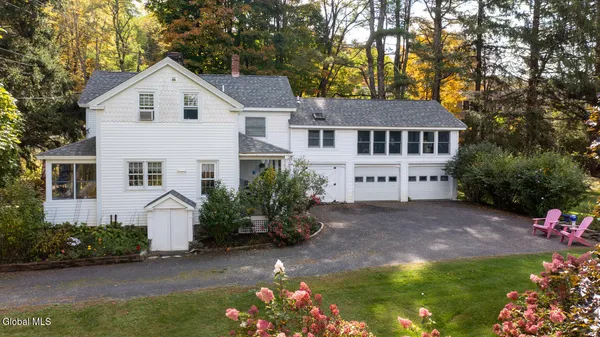 $689,365 | 118 Old Shaker Road, New Lebanon, NY 12125