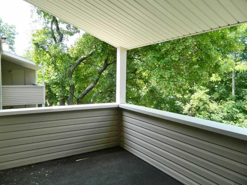 1011 Kenzie Road Pittsburgh, PA 15205 - Photo 20 of 25 Patio/Deck.