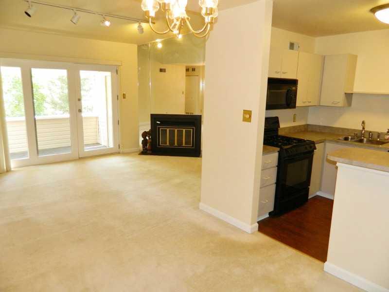 1011 Kenzie Road Pittsburgh, PA 15205 - Photo 8 of 25 Dining Room.