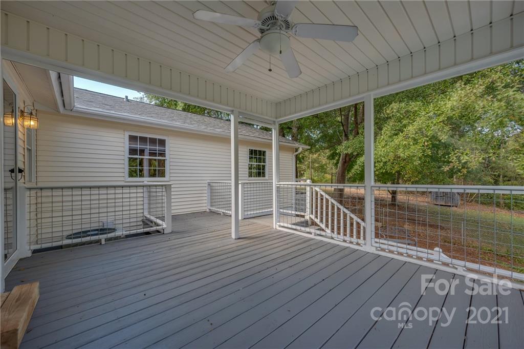 2495 South Blackstock Road, Unit 7 Landrum, SC 29356 - Photo 24 of 31 Gallery Image 24