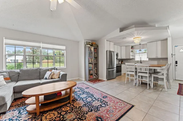 $350,000 | 1093 Hibiscus Street, Atlantic Beach, FL 32233