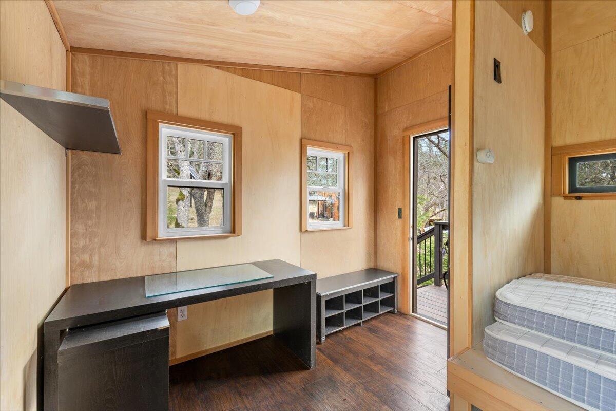 1203 Tyler Creek Road Ashland, OR 97520 - Photo 20 of 29 23-CI_8348