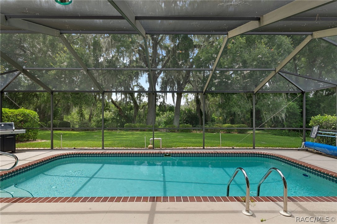 3116 North Stratham Point Hernando, FL 34442 - Photo 32 of 50