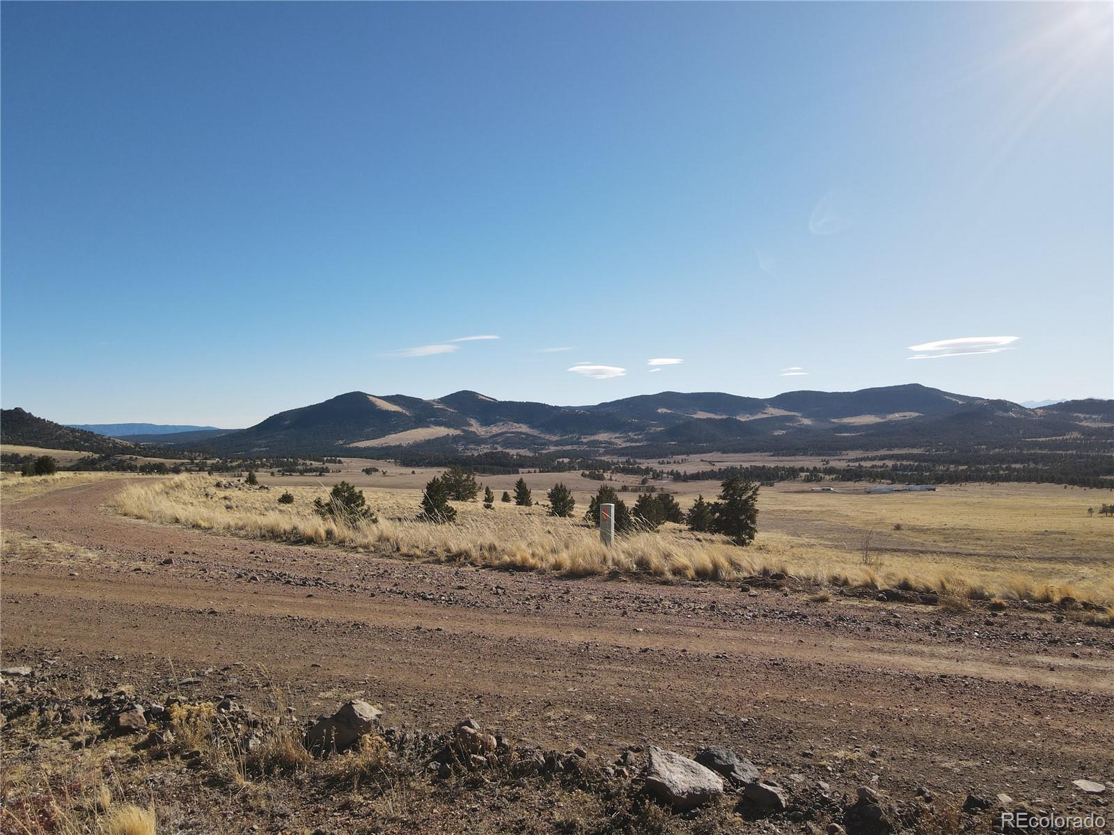 341 Lakeview Trail Guffey, CO 80820 - Photo 7 of 17 a view of an ocean and a mountain