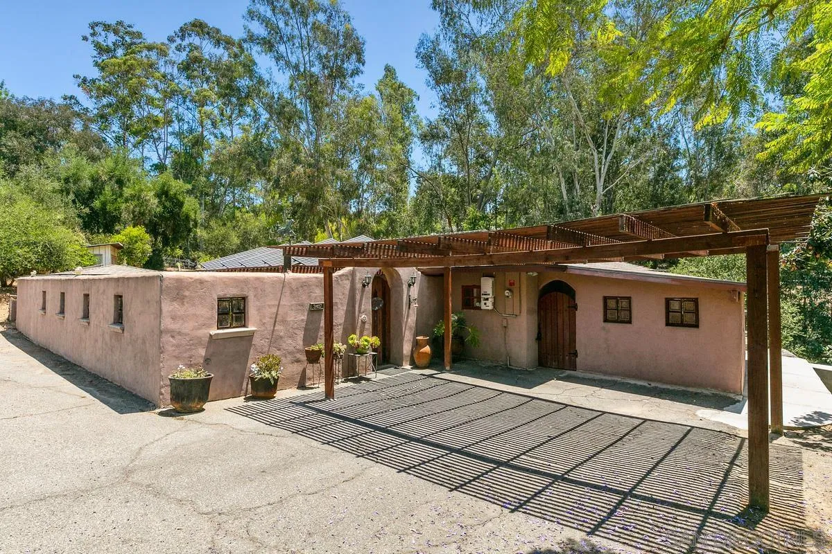 3417 Purer Road Escondido, CA 92029 - Photo 1 of 39 Gallery Image 1