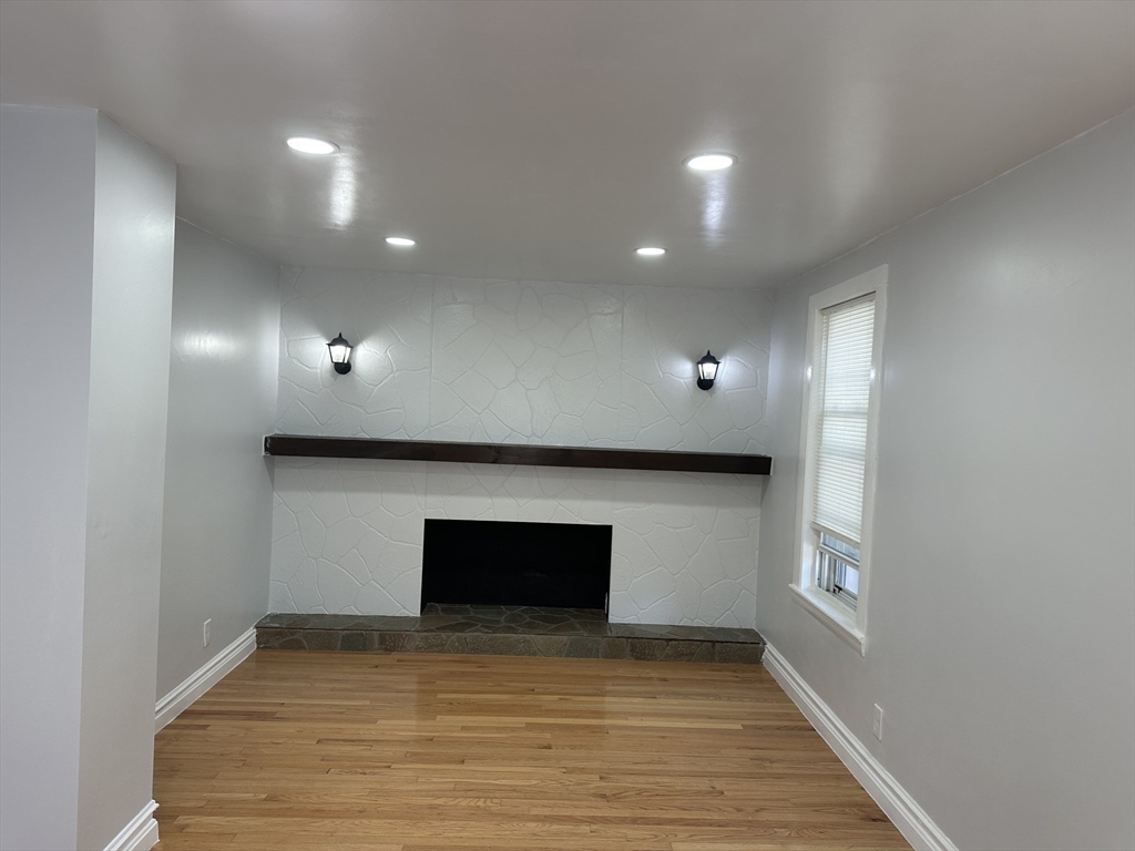 16 Wave Avenue Revere, MA 02151 - Photo 3 of 10