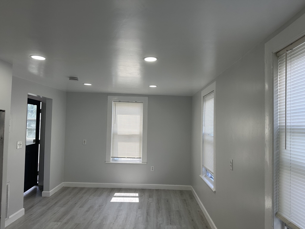 16 Wave Avenue Revere, MA 02151 - Photo 4 of 10