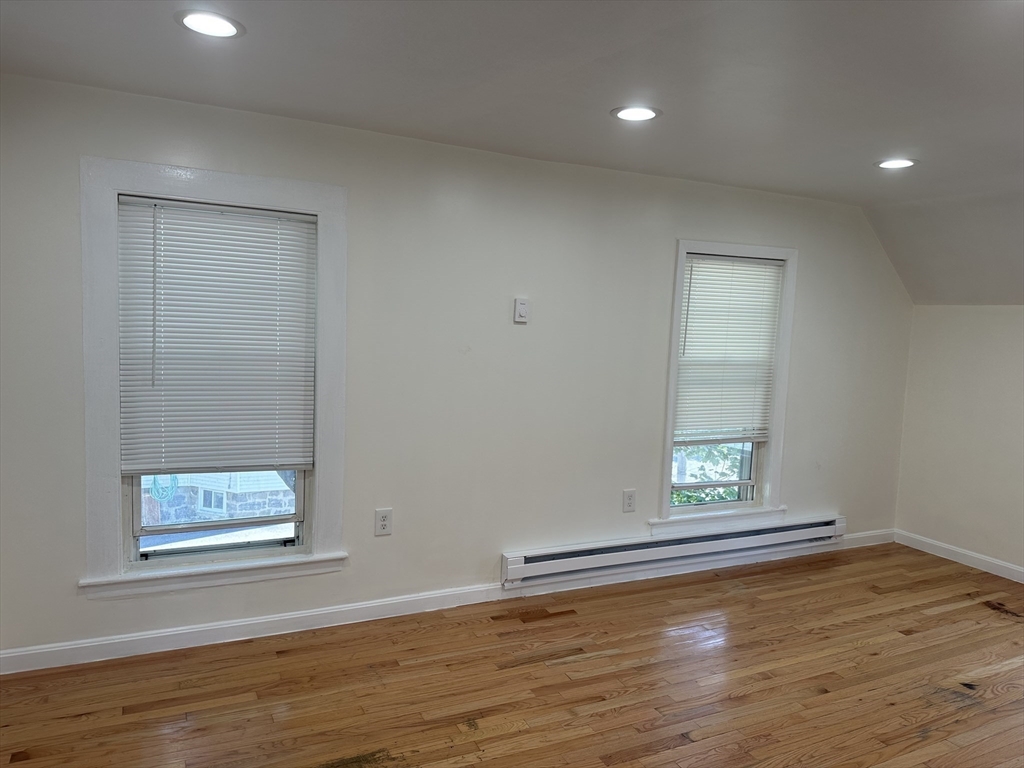 16 Wave Avenue Revere, MA 02151 - Photo 6 of 10