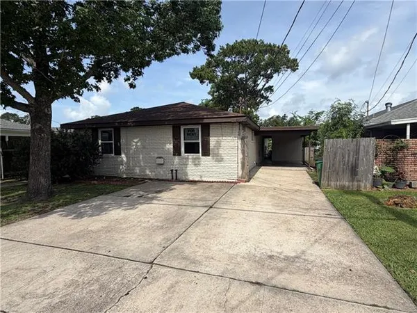$1,500 | 1210 Edenborn Avenue, Metairie, LA 70001