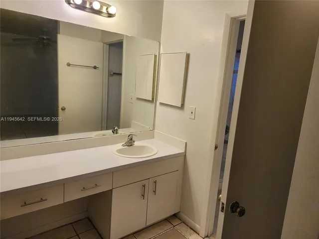 $3,200 | 9863 Southwest 117th Place, Miami, FL 33186