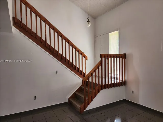 $3,200 | 9863 Southwest 117th Place, Miami, FL 33186