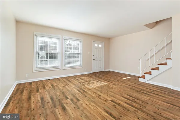 $329,900 | 115 North Duke Drive, Sterling, VA 20164