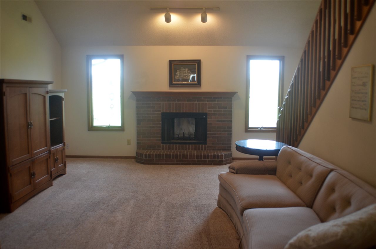 622 Autumn Ridge Lane Fort Wayne, IN 46804 - Photo 5 of 30