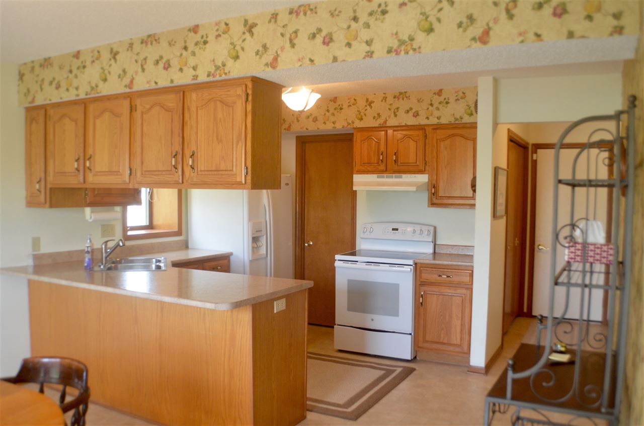 622 Autumn Ridge Lane Fort Wayne, IN 46804 - Photo 7 of 30