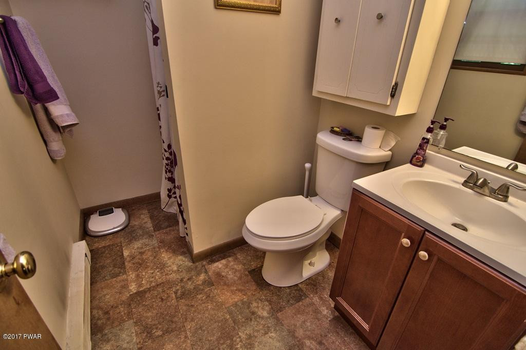 3248 Northgate Road Lake Ariel, PA 18436 - Photo 15 of 36