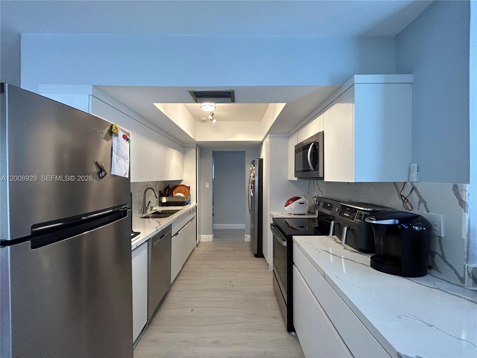 11121 Southwest 110th Road, Unit 11121 Miami, FL 33176 - Photo 14 of 33