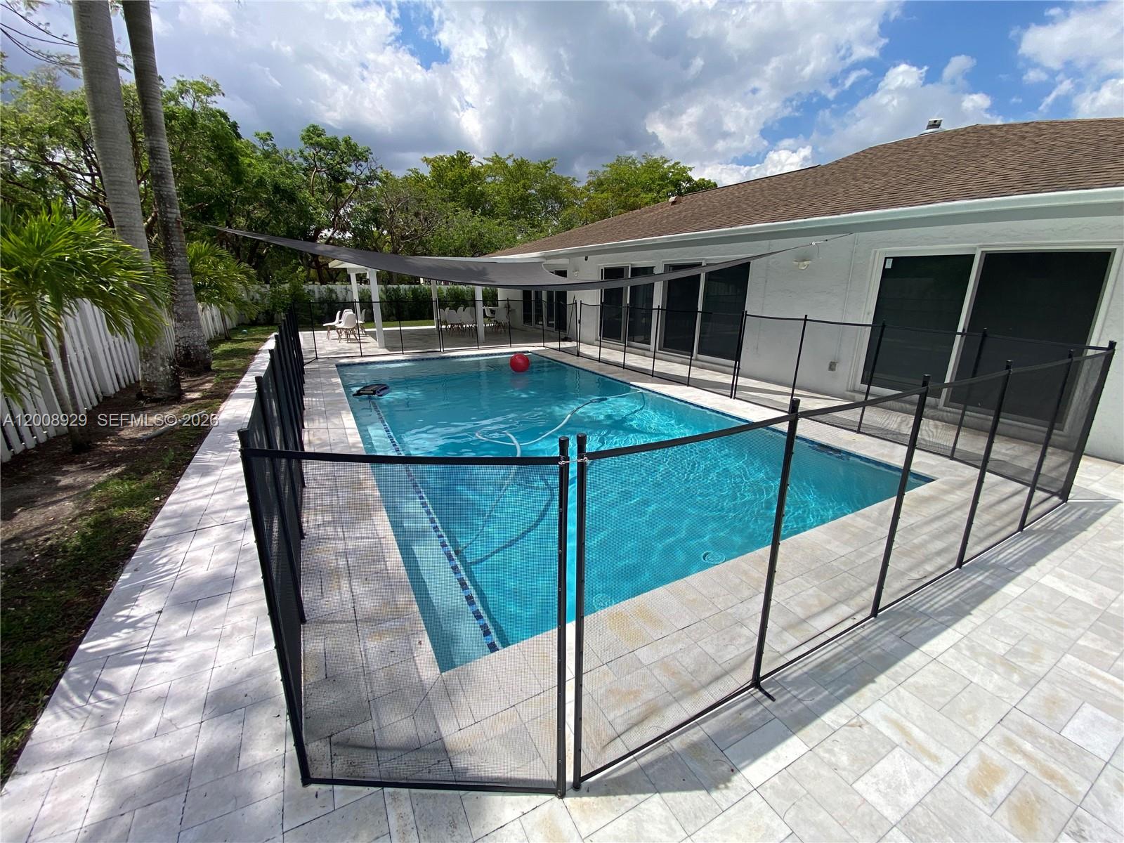11121 Southwest 110th Road, Unit 11121 Miami, FL 33176 - Photo 30 of 33