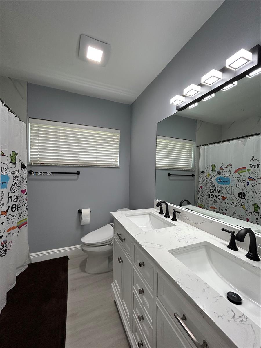 11121 Southwest 110th Road, Unit 11121 Miami, FL 33176 - Photo 8 of 33