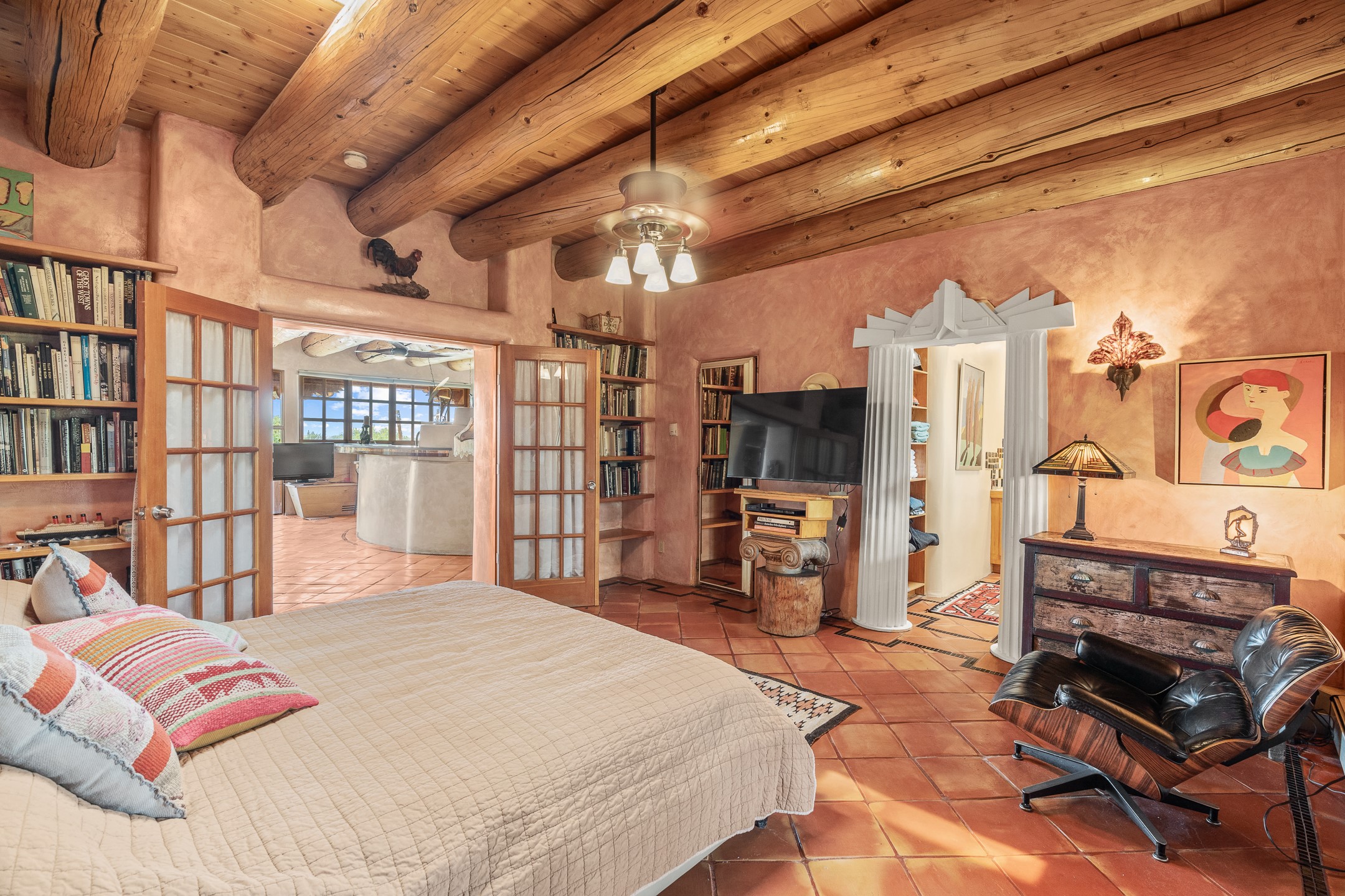 939 Kit Carson Road Taos, NM 87571 - Photo 16 of 54