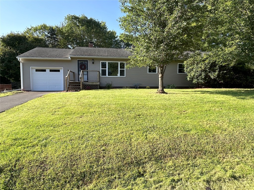 19 Roberts Road Endicott, NY 13760 - Photo 1 of 50 Gallery Image 1